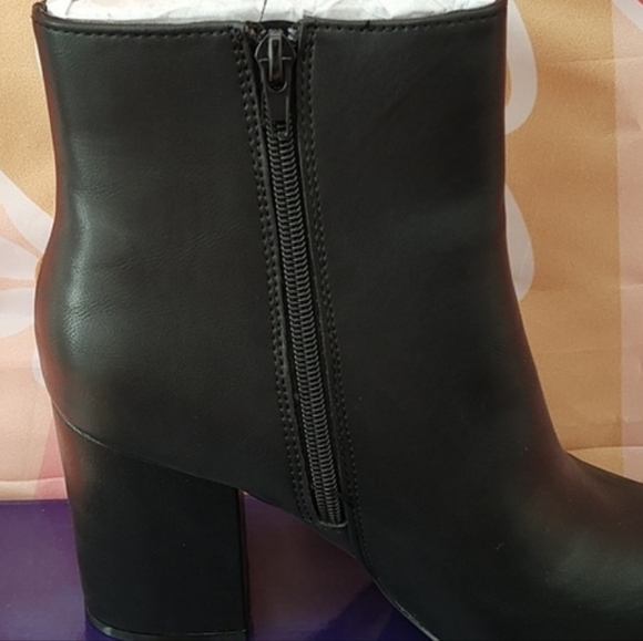 New Madden Girl Black Boots - Picture 7 of 10